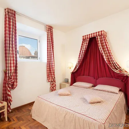 Palazzo Ruspoli Апартаменты *