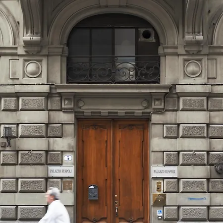 Palazzo Ruspoli Apartamento *