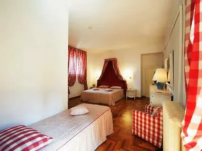 Palazzo Ruspoli Daire