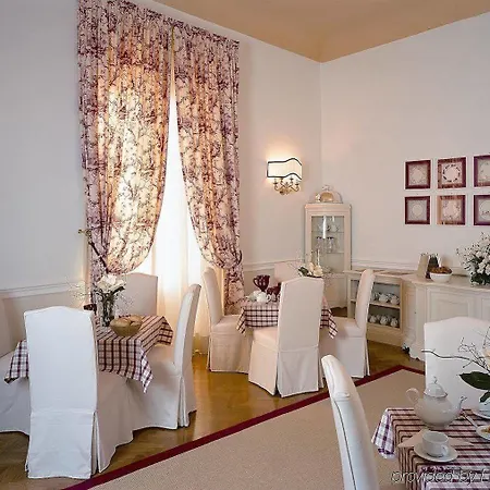 Palazzo Ruspoli Apartment Florence